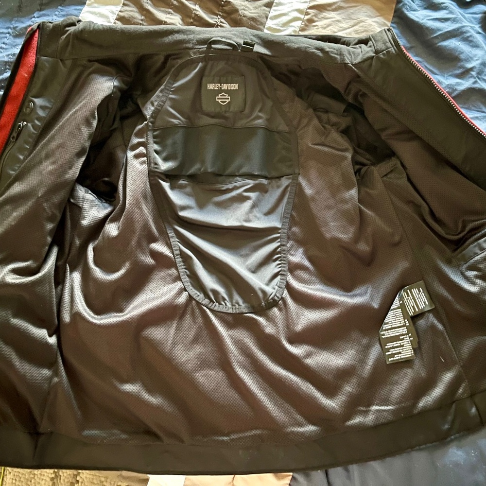 Harley Davidson Red & Black Riding Jacket - Picture 6 of 8